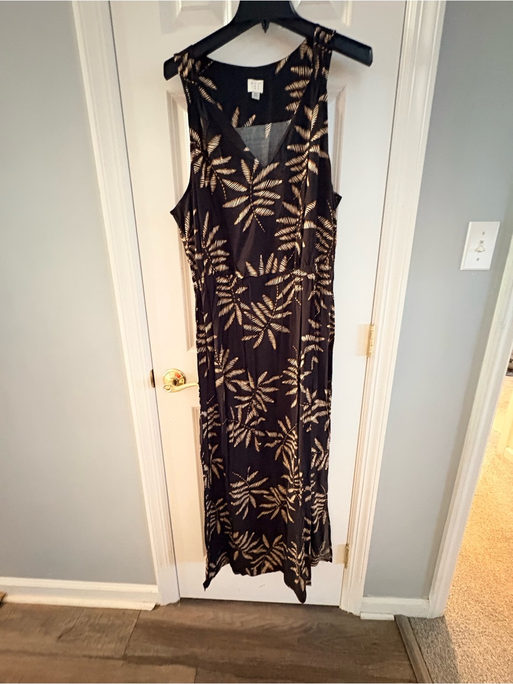Sleeveless Black Dress with Metallic Gold Leaf Print